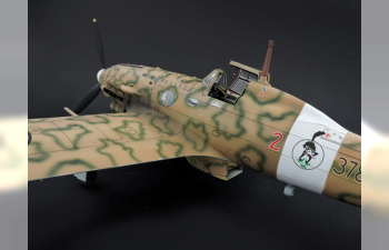 Сборная модель MACCHI Mc205 Veltro Airplane Military 1942