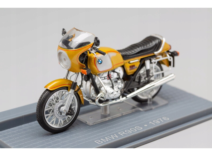 BMW R90S (1976), ocher