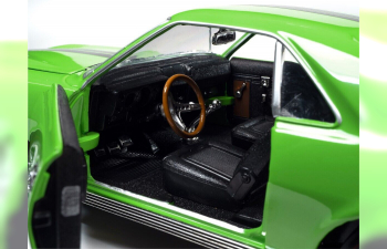 AMC AMX (1969), green black