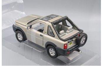 Land Rover Freelander (beige) Open