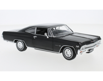 CHEVROLET Impala SS 396 (1965), black