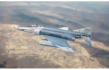 Сборная модель BOEING Rf-4 C/e Panthom Ii War Aircraft - Us Navy - South Vietnam 1965