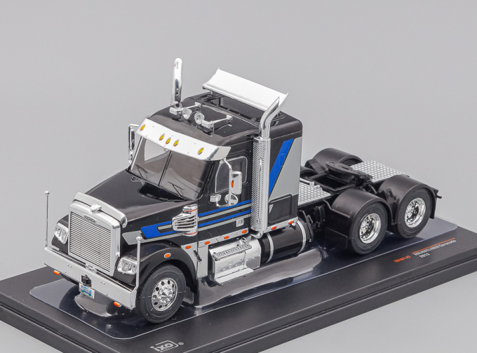 FREIGHTLINER Coronado towing vehicle (2021), black grey blue