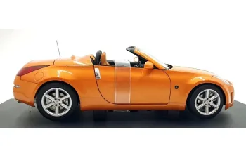 NISSAN 350 Z Roadster, orange metallic