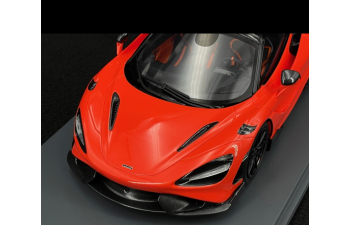 McLAREN 765lt (2020), Orange