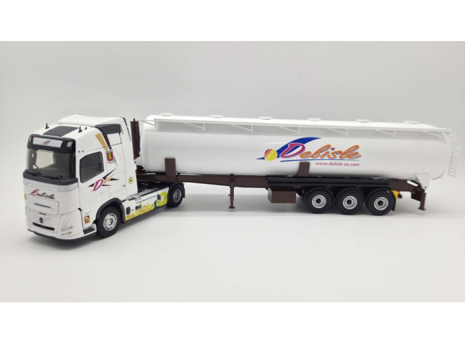 VOLVO Fh Aero 540 Tanker Truck Delisle Transports (2024), White Brown