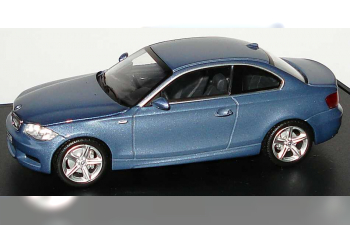 BMW 1er Coupe E82 (2007), kristall blau met.