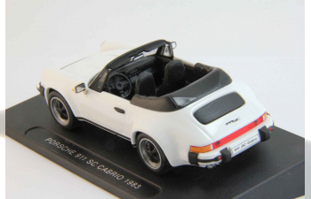 PORSCHE 911 SC Cabriolet (1983), white