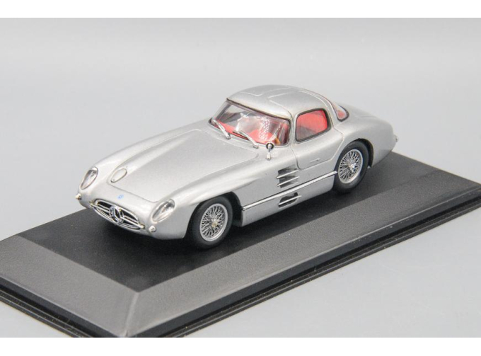 MERCEDES-BENZ 300 SLR Coupe Uhlenhaut, silver