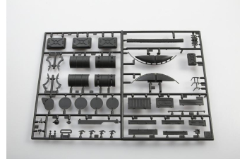 Сборная модель Советский танк Т-62А 1965 г. (с мет. решеткой радиатора и 1 фигурой танкиста)