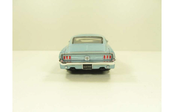 FORD Mustang GT, blue