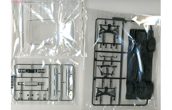 Сборная модель Nissan Laurel Hardtop 2000 4Dr Medalist (C230)