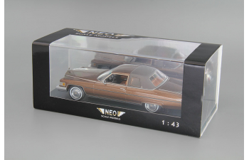 CADILLAC Coupe de Ville, brown metallic