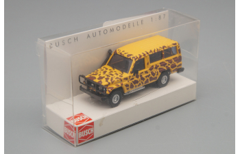 TOYOTA Land Cruiser HZ J 78 "Safari", yellow / brown