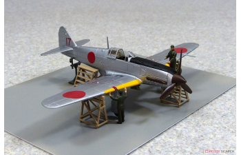 Сборная модель Японский истребитель Ki-61-II KAI TYPE 3 HIEN c фигурками пилота и техника