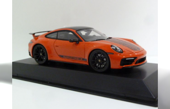 PORSCHE 911 992 Carrera S Coupe (2021), Lava Orange