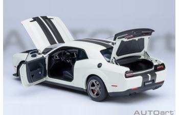 DODGE Challenger Superstock (2023), white