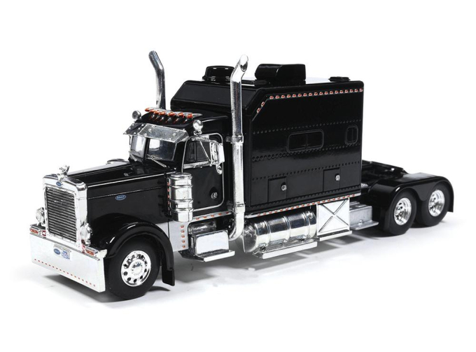 PETERBILT 379 Custom Tractor Truck 3-assi (2002), black