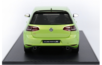 VOLKSWAGEN Golf VII GTI Clubsport S (2012), green
