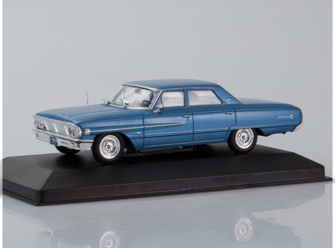 FORD Galaxie Customs 500 Sedan (1964), metallic light blue