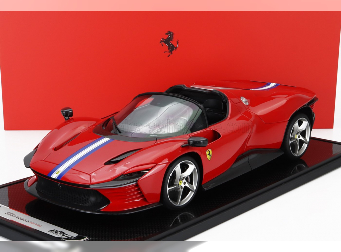 FERRARI Daytona Sp3 Serie Icona Open Roof (2022) - Con Vetrina - With Showcase, Rosso Corsa - Red