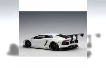 Lamborghini Aventador LB Performance (white)