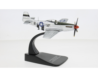 Mustang P51 Capt.D.R.Emerson. 336th Fs 4th Fg. 8th Af. Debden UK (1944)