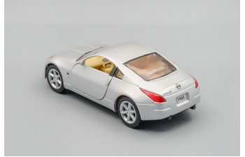 NISSAN 350Z, Silver