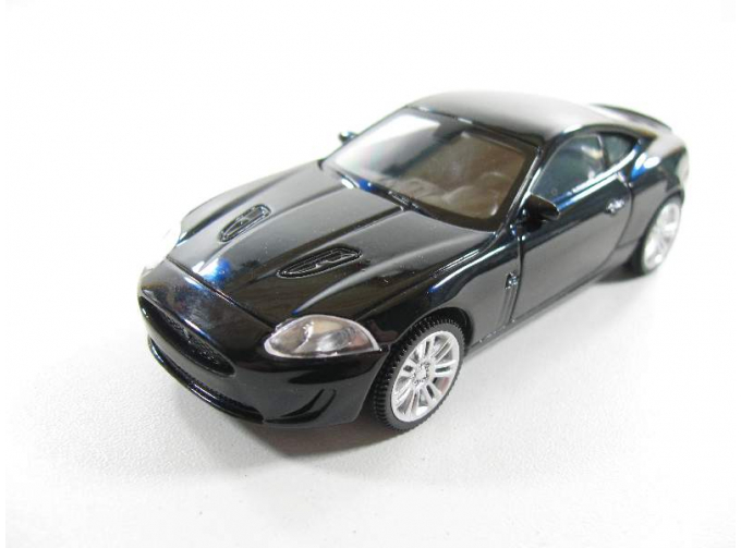 JAGUAR XKR, черный