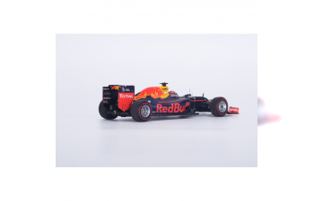 Red Bull RB12 Tag Heuer #26 7th Bahrain GP 2016 Daniil Kvyat