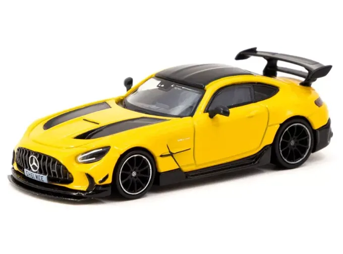 MERCEDES-BENZ AMG GT, yellow/black