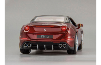 FERRARI California T closed top, red metallic