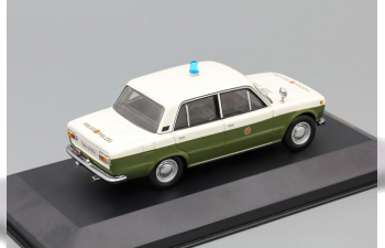 LADA 1200 Volkspolizei, green / creme