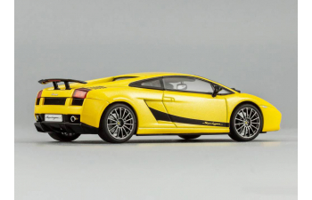 LAMBORGHINI Gallardo Superleggera, metallic yellow