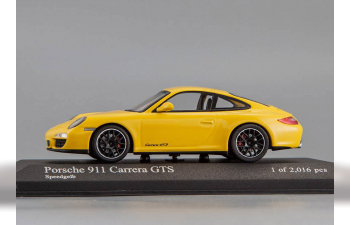 PORSCHE 911 GTS 997 II (2011), yellow