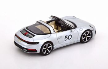 PORSCHE 911 992 Targa 4s №50 Heritage Design Edition Rhd (2020), Silver