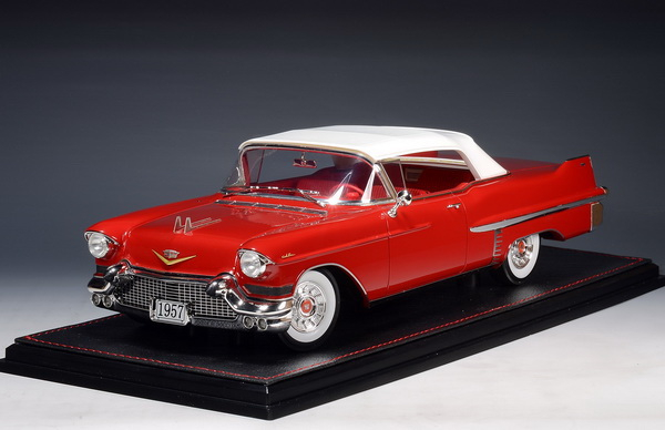 CADILLAC Series 62 Convertible (закрытый) (1957), Dakotah Red