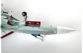 Сборная модель Российский многоцелевой истребитель завоевания превосходства в воздухе Су-27СМ