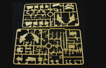 Сборная модель Sd.kfz 6/2 (BN9) 3.7cm Flak36 half-track 5t (Early/Late Production)