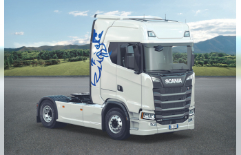 Сборная модель SCANIA S770 V8 Tractor Truck 2-assi 2021