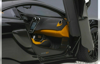 McLaren 600LT (onyx black)