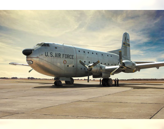 Сборная модель Самолет C-124C Globemaster II