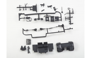 Сборная модель КРАЗ-258Б1 с полуприцепом ЧМЗАП-5523