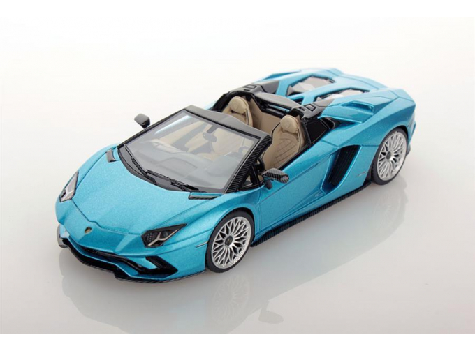 Lamborghini Aventador S Roadster (blue)