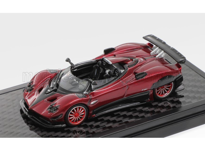 PAGANI Zonda HP Barchetta (2018), carbon red