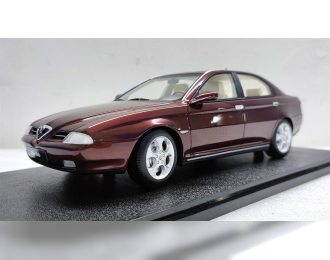 ALFA ROMEO 166 3.0 V6 24v Super (1998), Red Met