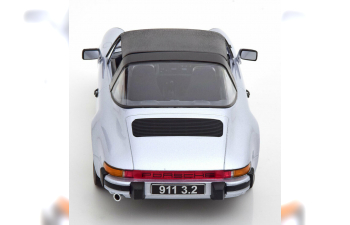 PORSCHE 911 3.2 Targa 1988, silver grey