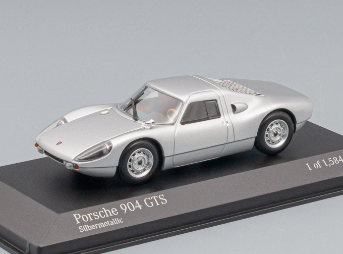 PORSCHE 904 GTS COUPE (1964), silver