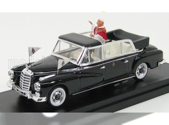 MERCEDES-BENZ 300 D Limousine (1960) - With Figure Pope - Papa Giovanni Xxiii, Black