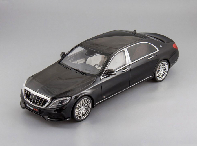 Mercedes-Maybach Brabus 900 (obsidian black)